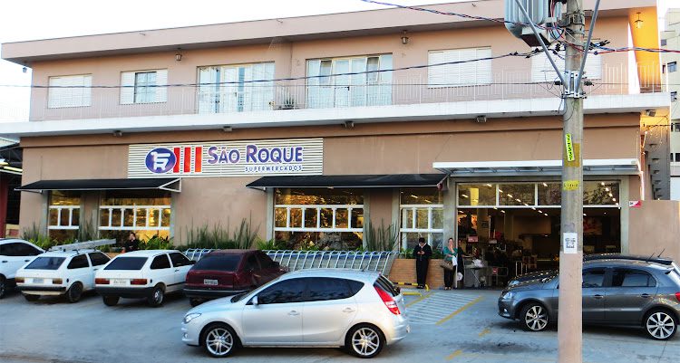 São Roque Supermercados – Loja Araçaí