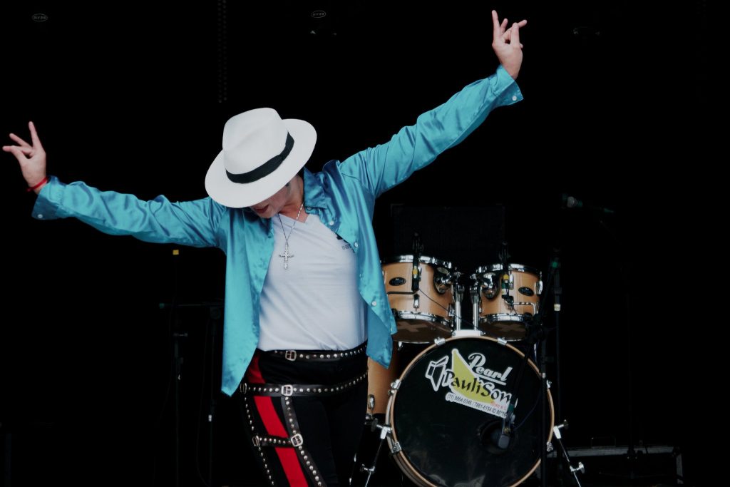 Show de Tributo a Michael Jackson no Recanto da Cascata nas Festas de Agosto de São Roque. Foto: Prefeitura de São Roque.